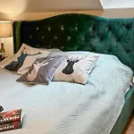 Cozy In With Wifi