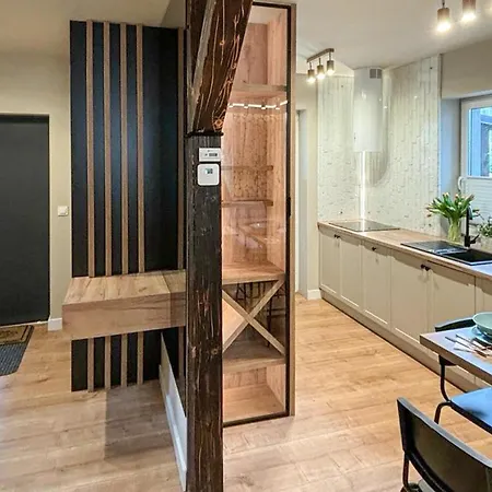 4 Bedroom Gorgeous In